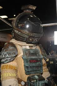 alien_space_suit.png